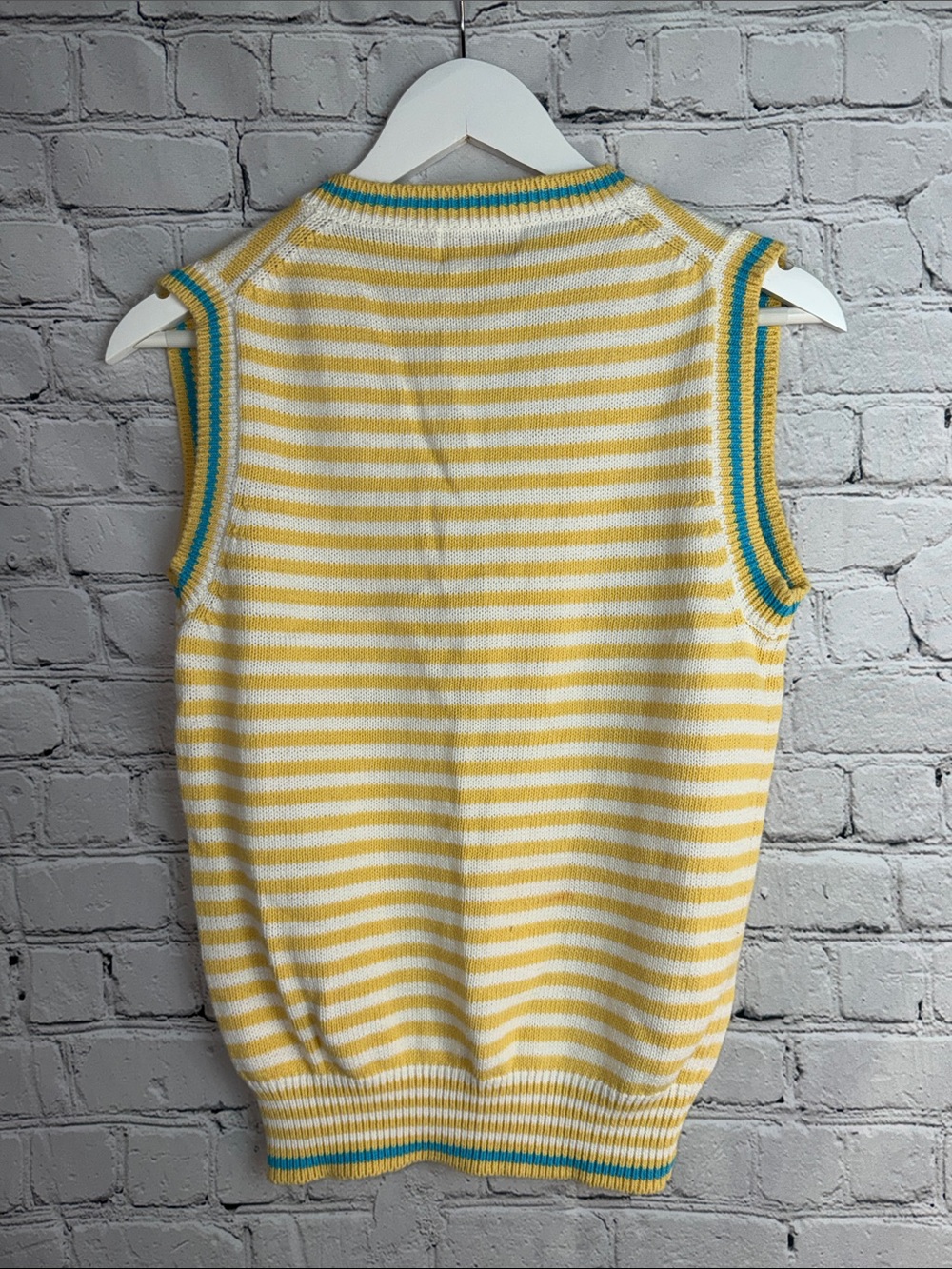 VINTAGE TAIL Striped Sweater Vest Tennis Golfcore Prep M Yellow & Aqua - Picture 5 of 5